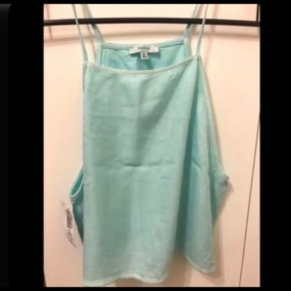 Aritzia jacket, dress, sweaters, tops bundle size XXS-XS - Picture 4 of 8